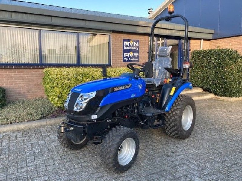 Traktor van het type Solis 26 HST 4wd, Neumaschine in Dronten (Foto 1)
