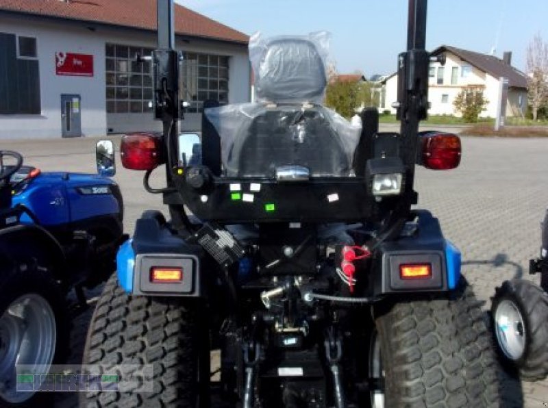 Traktor des Typs Solis 26 HST "Ausstellungstraktor Sonderpreis", Neumaschine in Buchdorf (Bild 4)