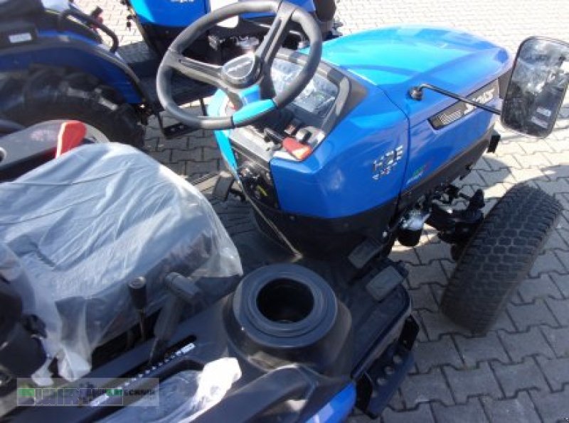 Traktor des Typs Solis 26 HST "Ausstellungstraktor Sonderpreis", Neumaschine in Buchdorf (Bild 5)