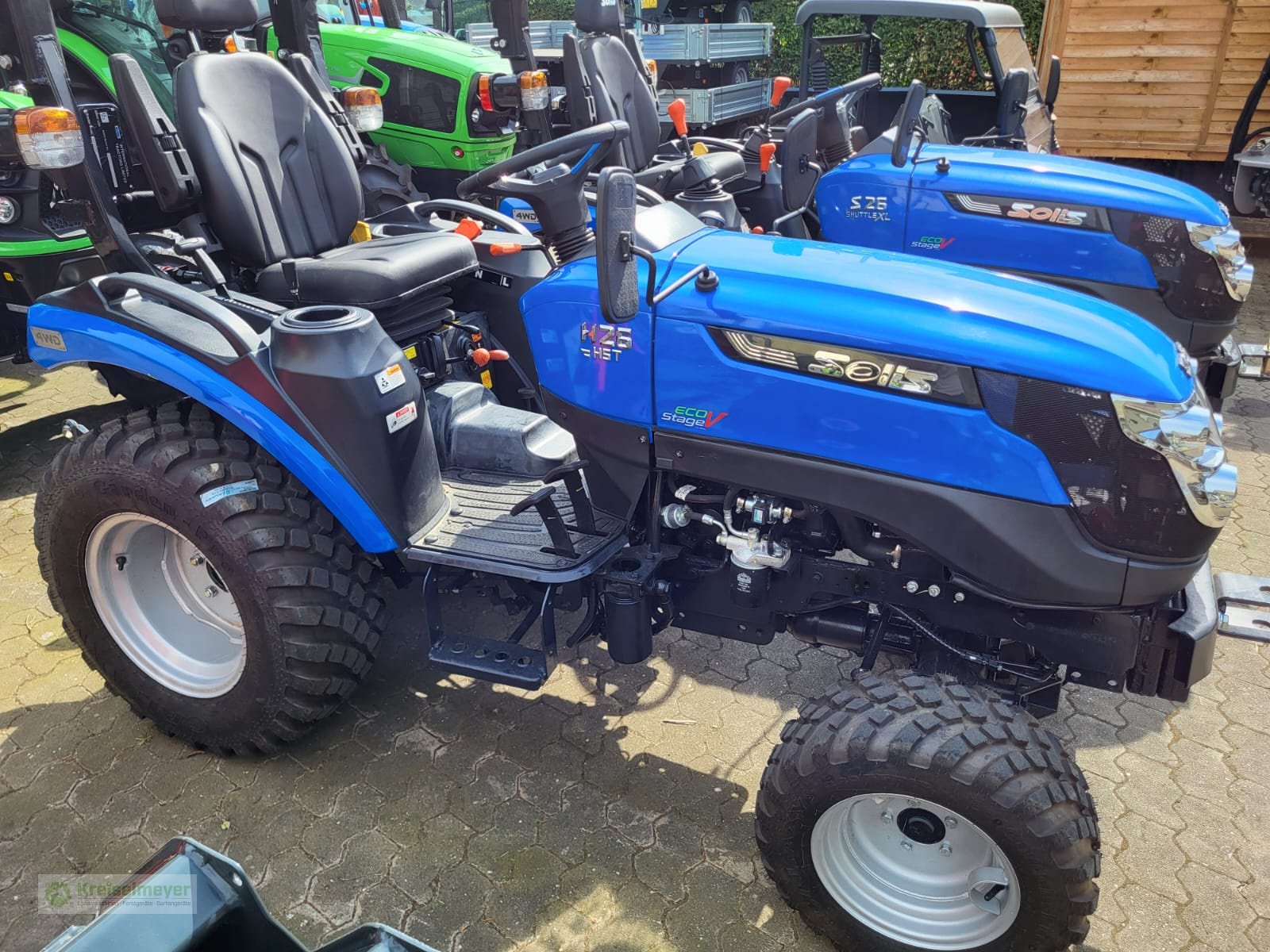 Traktor des Typs Solis 26 HST + Galaxy-Pro Bereifung + StVZO-Zulassungspapiere Allrad NEU, Neumaschine in Feuchtwangen (Bild 1)