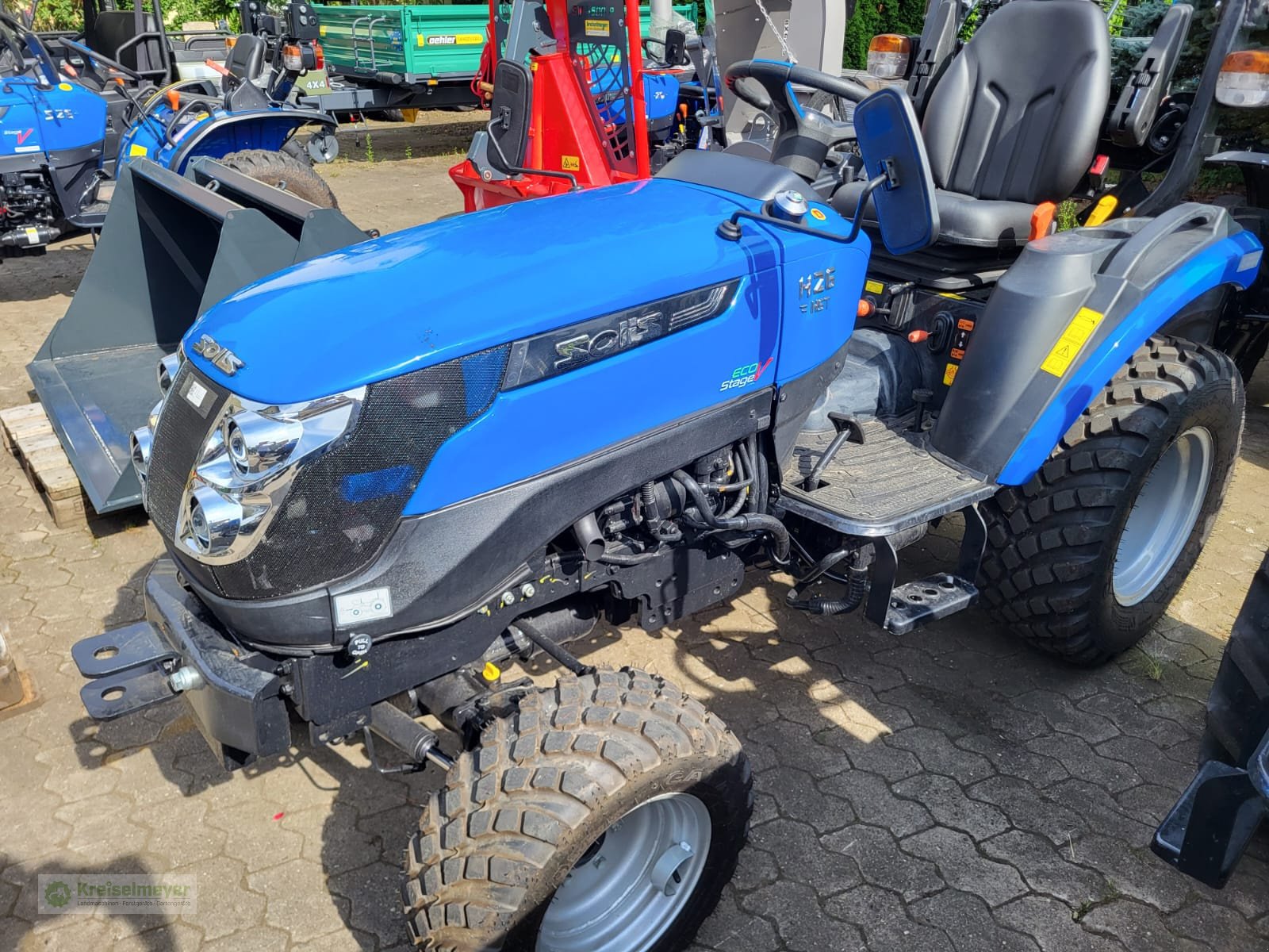 Traktor des Typs Solis 26 HST + Galaxy-Pro Bereifung + StVZO-Zulassungspapiere Allrad NEU, Neumaschine in Feuchtwangen (Bild 2)