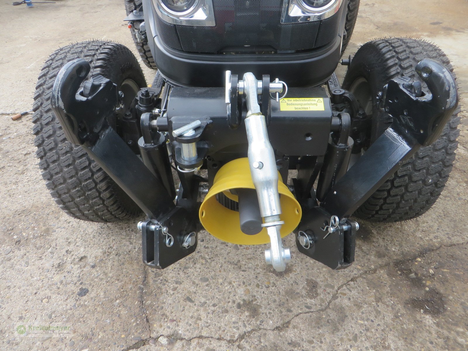 Traktor tipa Solis 26 HST  Hydrostat Getriebe + Fronthydraulik / Frontzapfwelle + Rasenbereifung Kleintraktor, Neumaschine u Feuchtwangen (Slika 9)