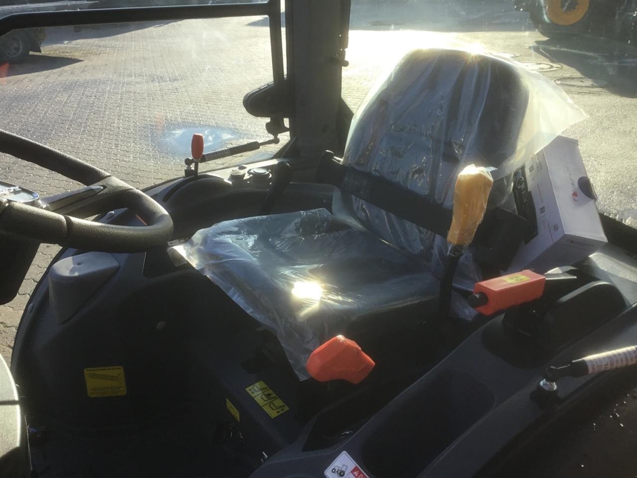 Traktor Türe ait Solis 26 HST Kabine, Neumaschine içinde Hartkirchen (resim 3)