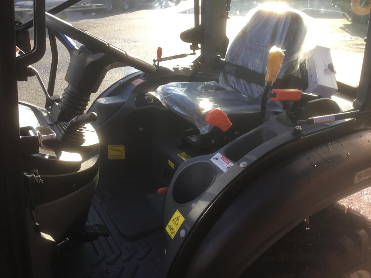 Traktor Türe ait Solis 26 HST Kabine, Neumaschine içinde Hartkirchen (resim 7)