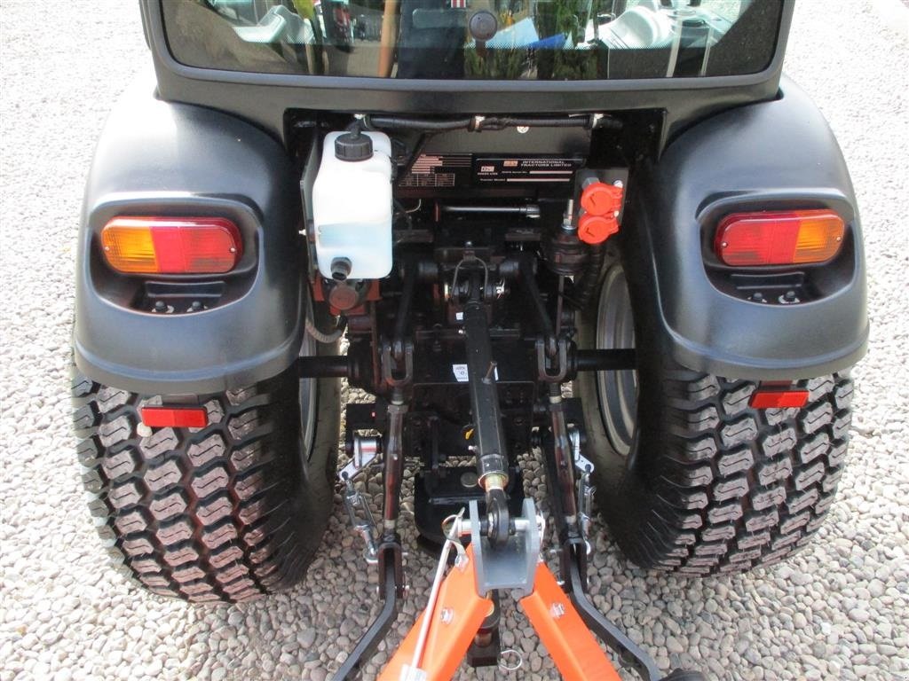 Traktor a típus Solis 26 HST Med kabine, Turf dæk og frontlift samt frontPTO, Gebrauchtmaschine ekkor: Lintrup (Kép 15)