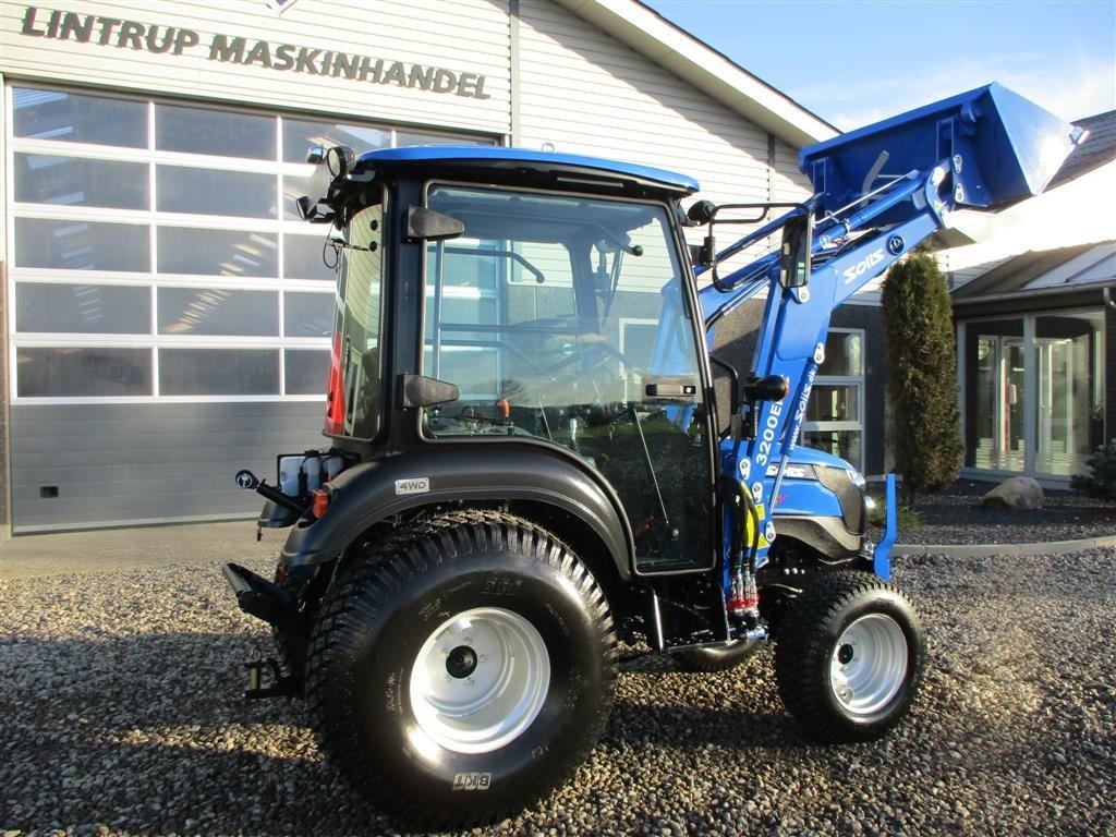 Traktor от тип Solis 26 HST Med kabine, Turf hjul og frontlæsser., Gebrauchtmaschine в Lintrup (Снимка 14)