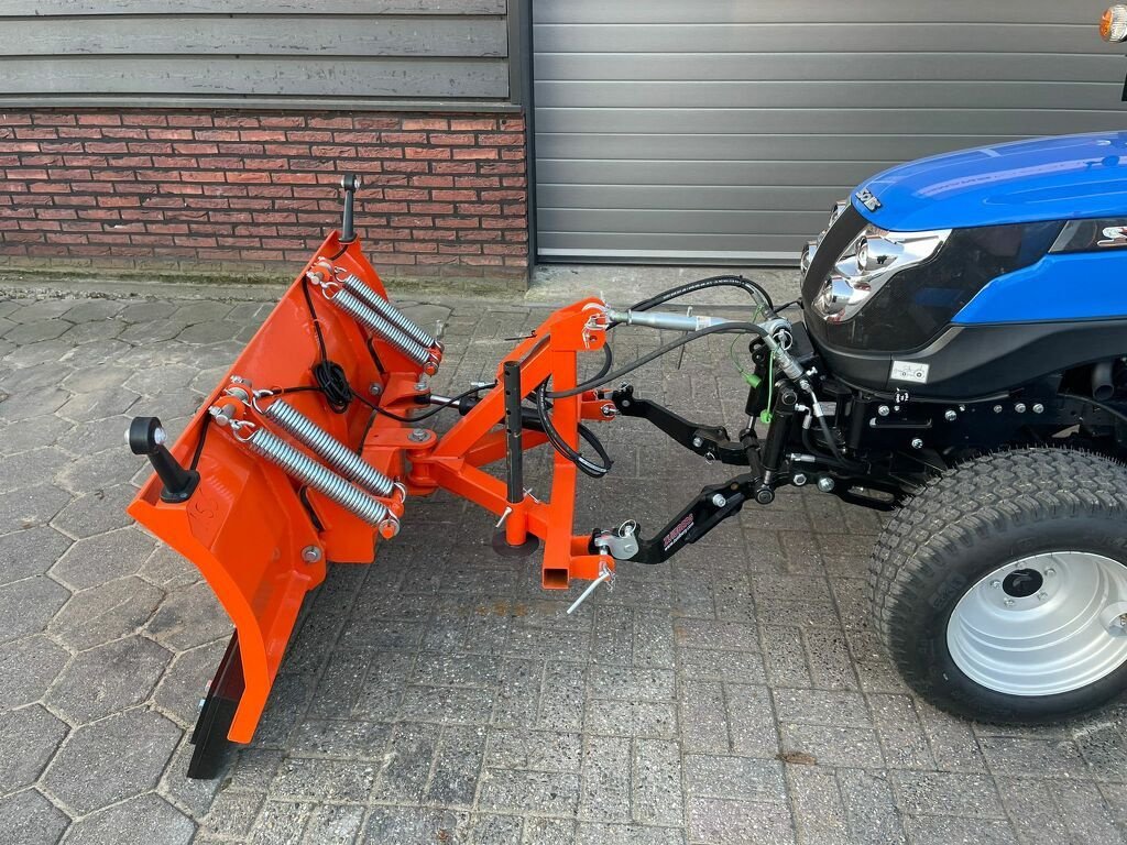 Traktor typu Solis 26 HST minitractor CABINE (optie zoustrooier, sneeuwschuif), Neumaschine v Neer (Obrázek 7)