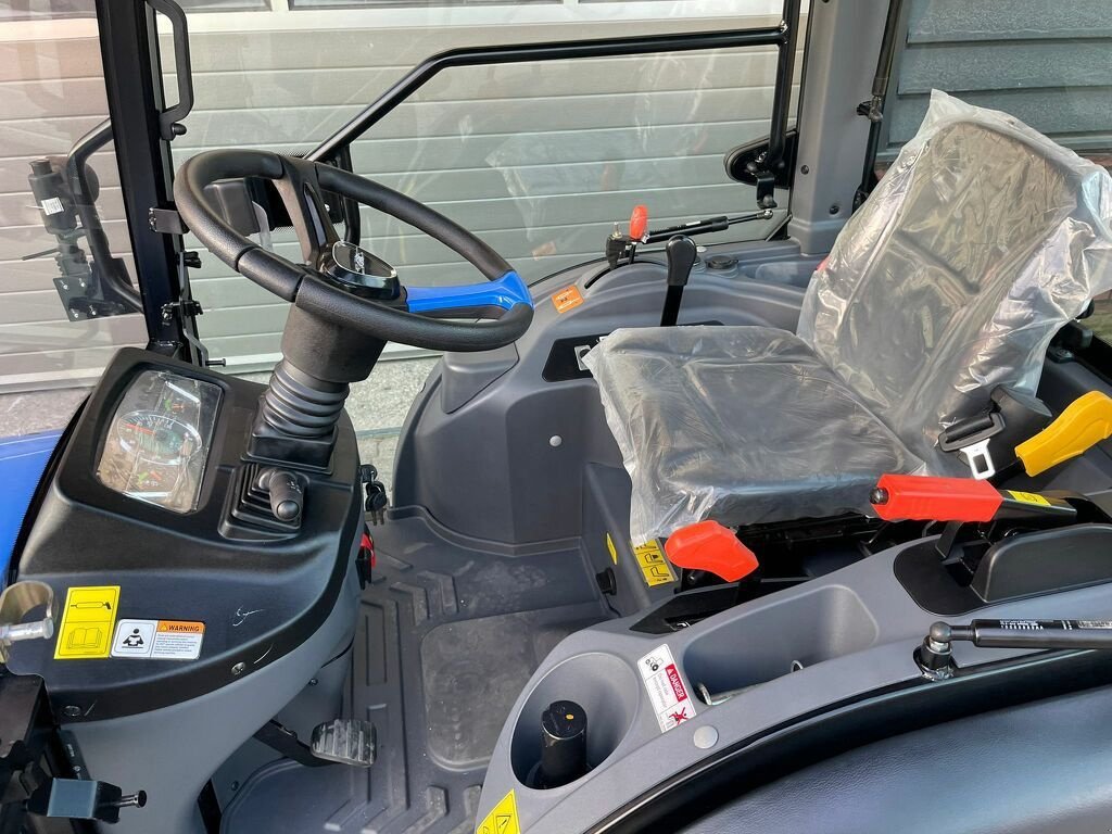 Traktor typu Solis 26 HST minitractor CABINE (optie zoustrooier, sneeuwschuif), Neumaschine v Neer (Obrázek 9)