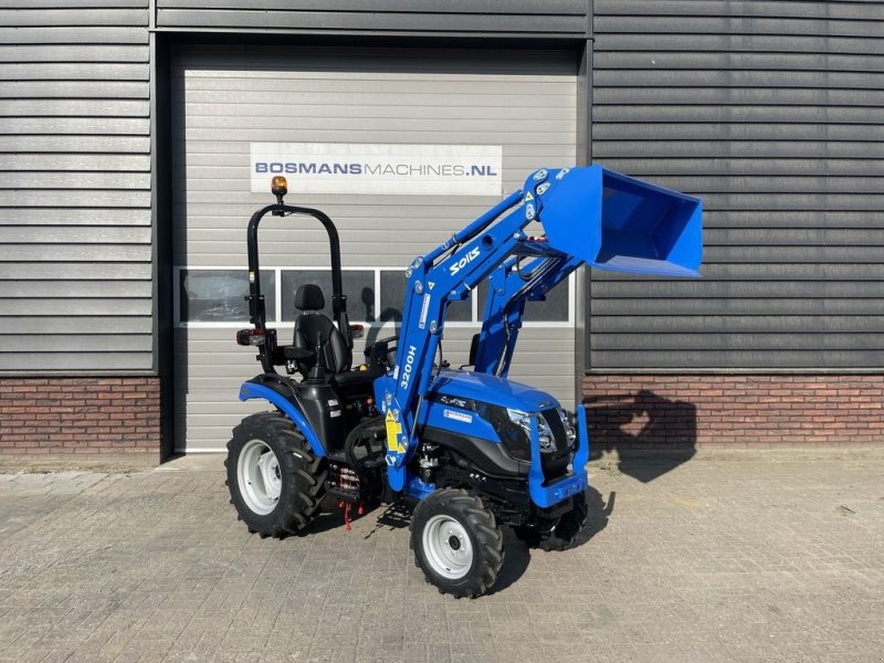 Traktor от тип Solis 26 HST minitractor met voorlader / frontlader NIEUW, Neumaschine в Neer (Снимка 1)