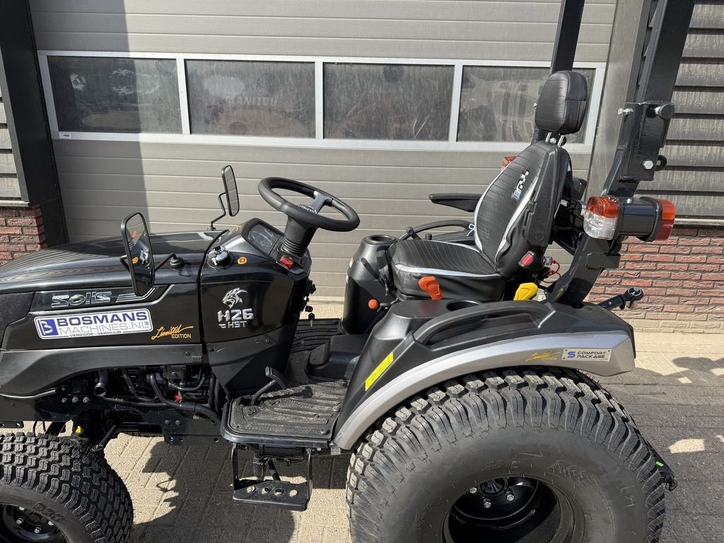 Traktor Türe ait Solis 26 HST minitractor NIEUW BLACK EDITION hoge gazonbanden, Neumaschine içinde Neer (resim 9)