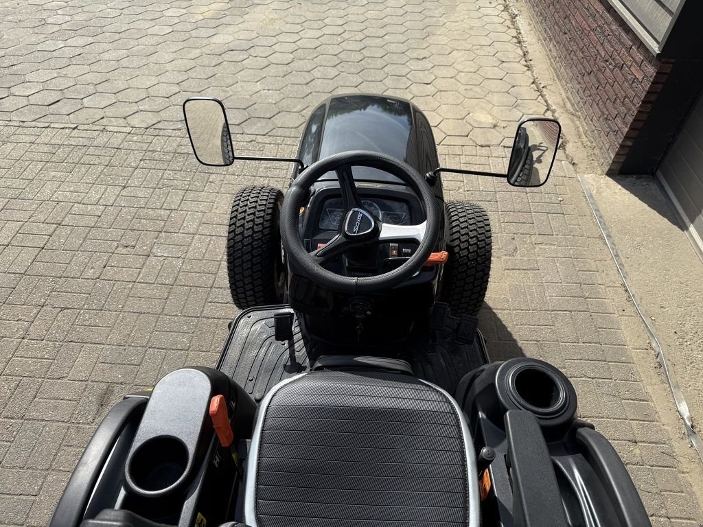 Traktor Türe ait Solis 26 HST minitractor NIEUW BLACK EDITION hoge gazonbanden, Neumaschine içinde Neer (resim 10)