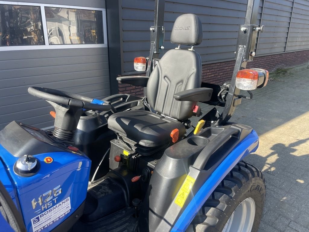 Traktor of the type Solis 26 HST minitractor NIEUW met HOGE galaxy banden, Neumaschine in Neer (Picture 10)