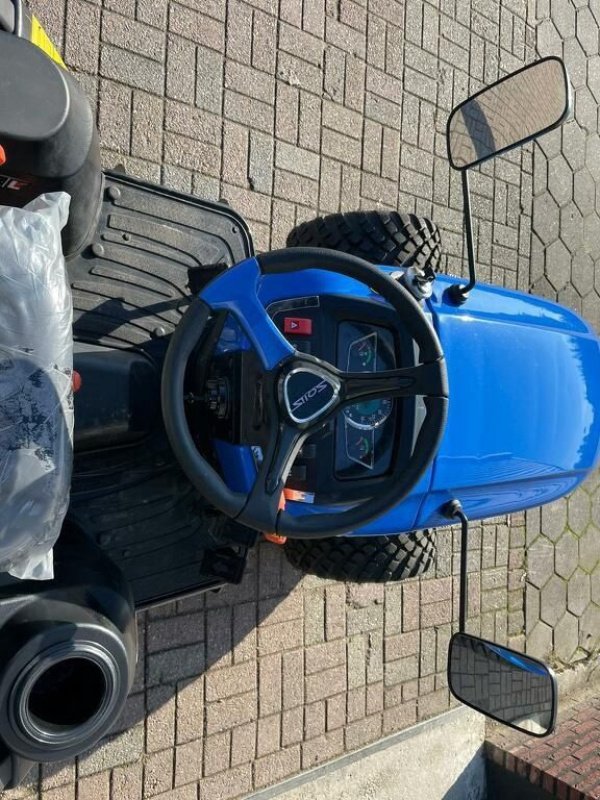Traktor del tipo Solis 26 HST minitractor NIEUW multi-use banden - 5 jaar garantie, Neumaschine In Neer (Immagine 10)