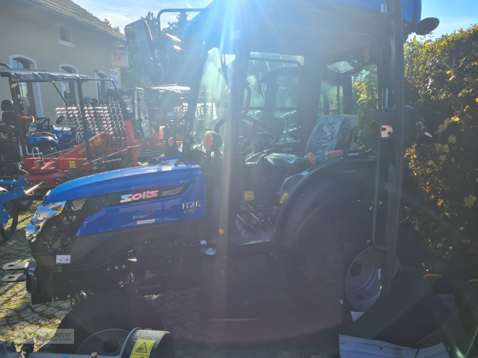 Traktor des Typs Solis 26 HST Modell 2025 (neue Kabine), Kabine + Heizung, Allrad, Neumaschine in Feuchtwangen (Bild 8)