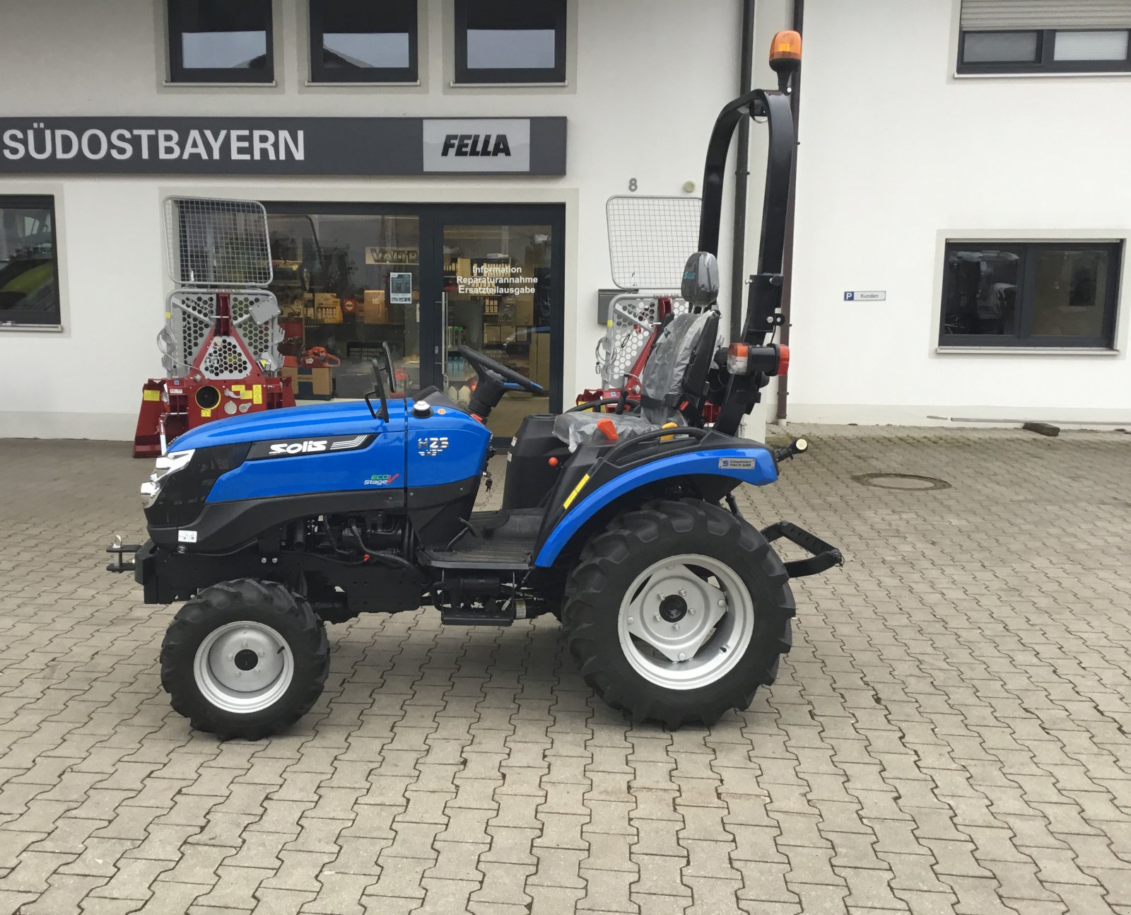 Traktor of the type Solis 26 Hst, Neumaschine in Deggendorf (Picture 3)