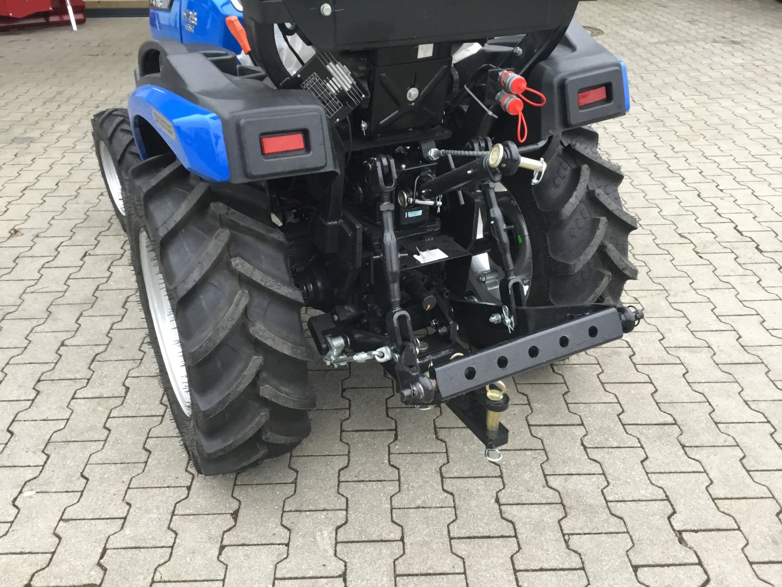 Traktor tipa Solis 26 Hst, Neumaschine u Deggendorf (Slika 8)
