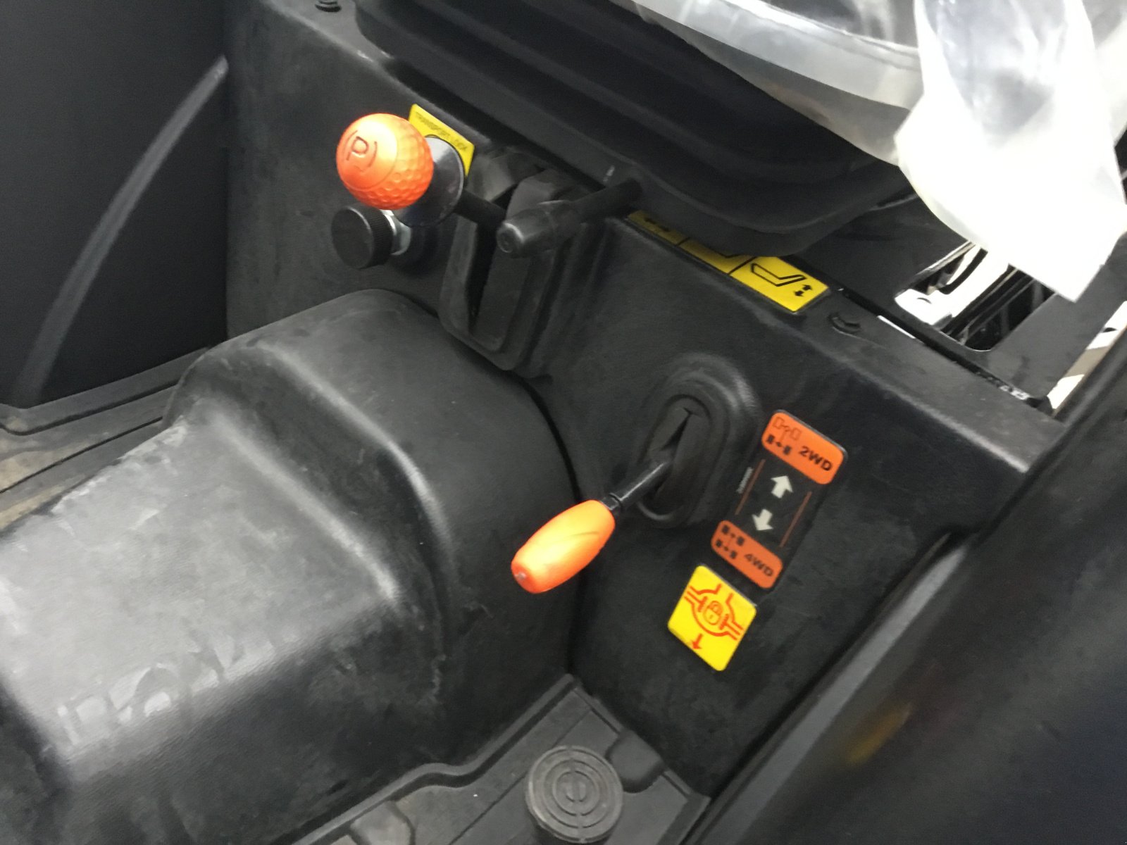 Traktor of the type Solis 26 Hst, Neumaschine in Deggendorf (Picture 10)