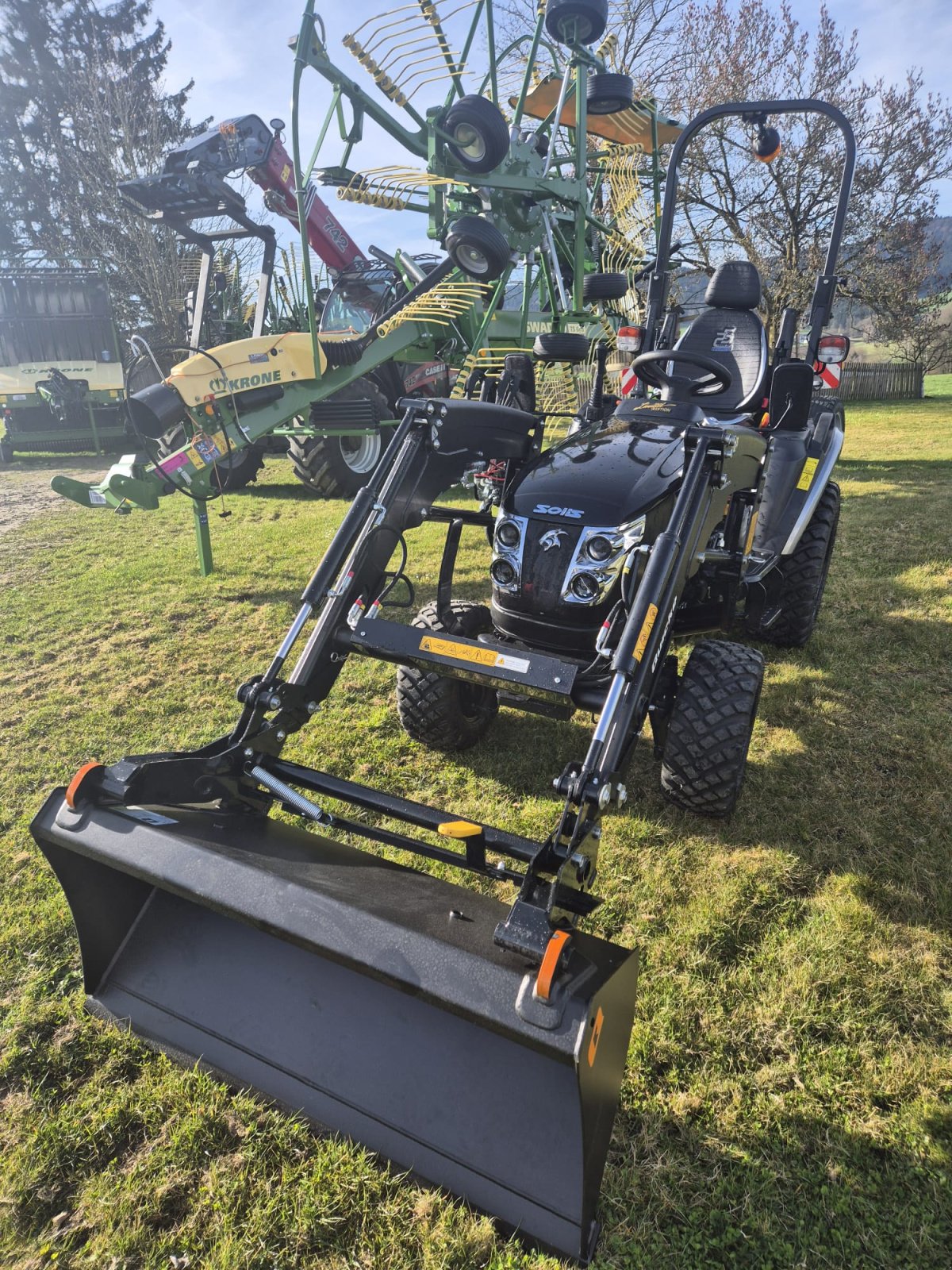 Traktor of the type Solis 26 HST, Neumaschine in Viechtach (Picture 5)