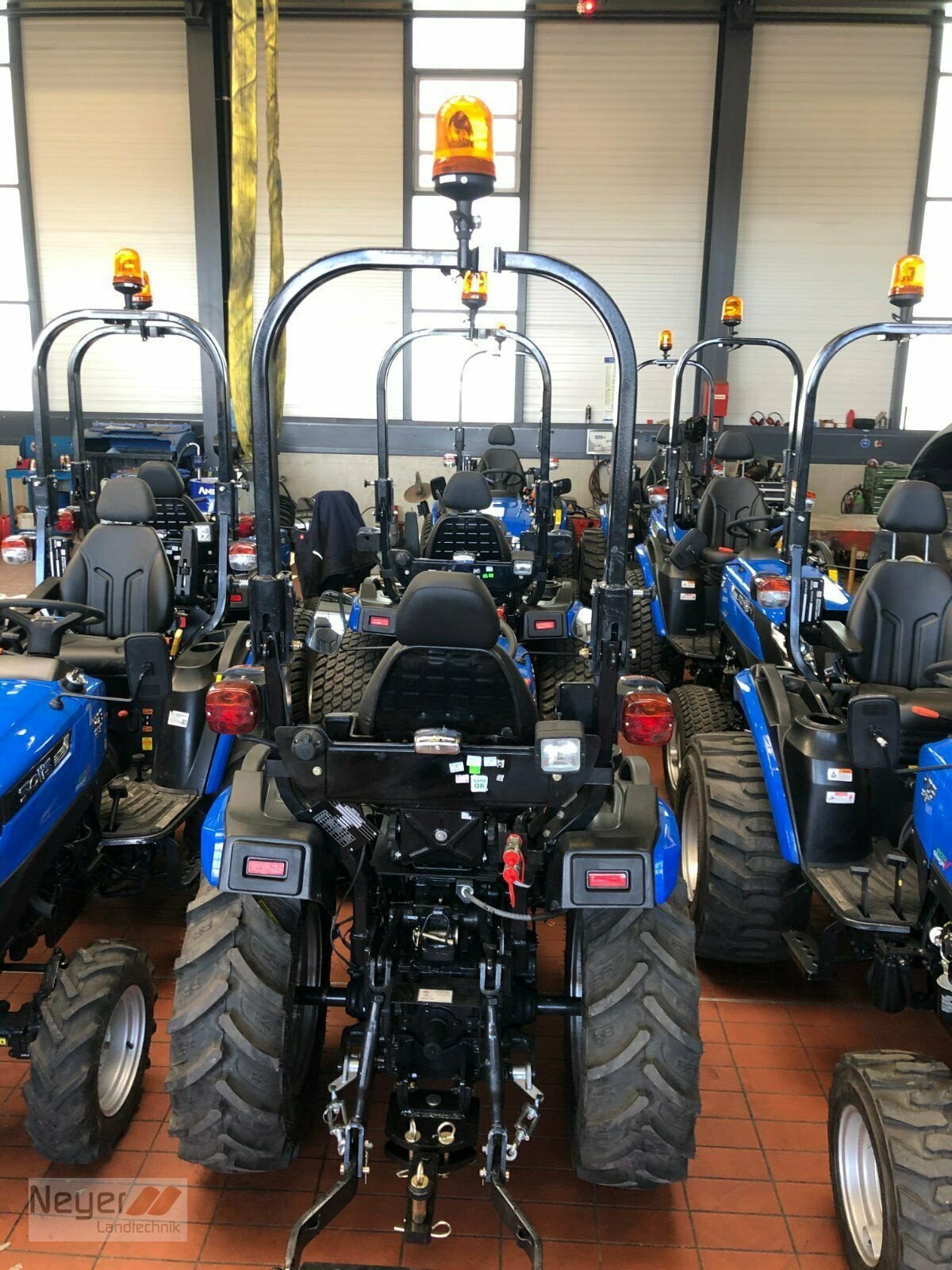 Traktor des Typs Solis 26 Hydrostat, Neumaschine in Bad Waldsee Mennisweiler (Bild 6)