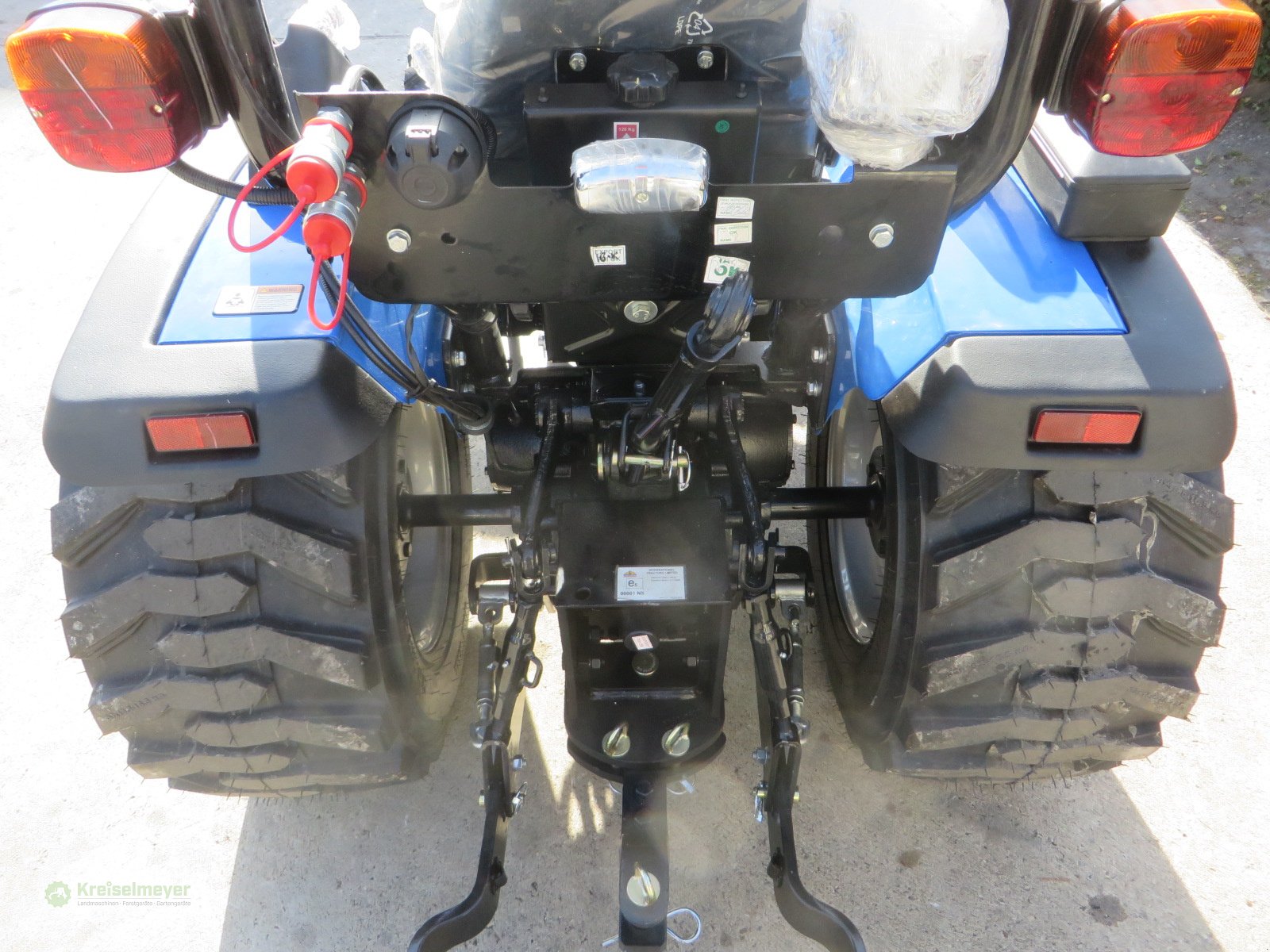 Traktor typu Solis 26 + Industriebereifung + Straßenzulassung + 3. Jahre Garantie, Neumaschine v Feuchtwangen (Obrázek 7)