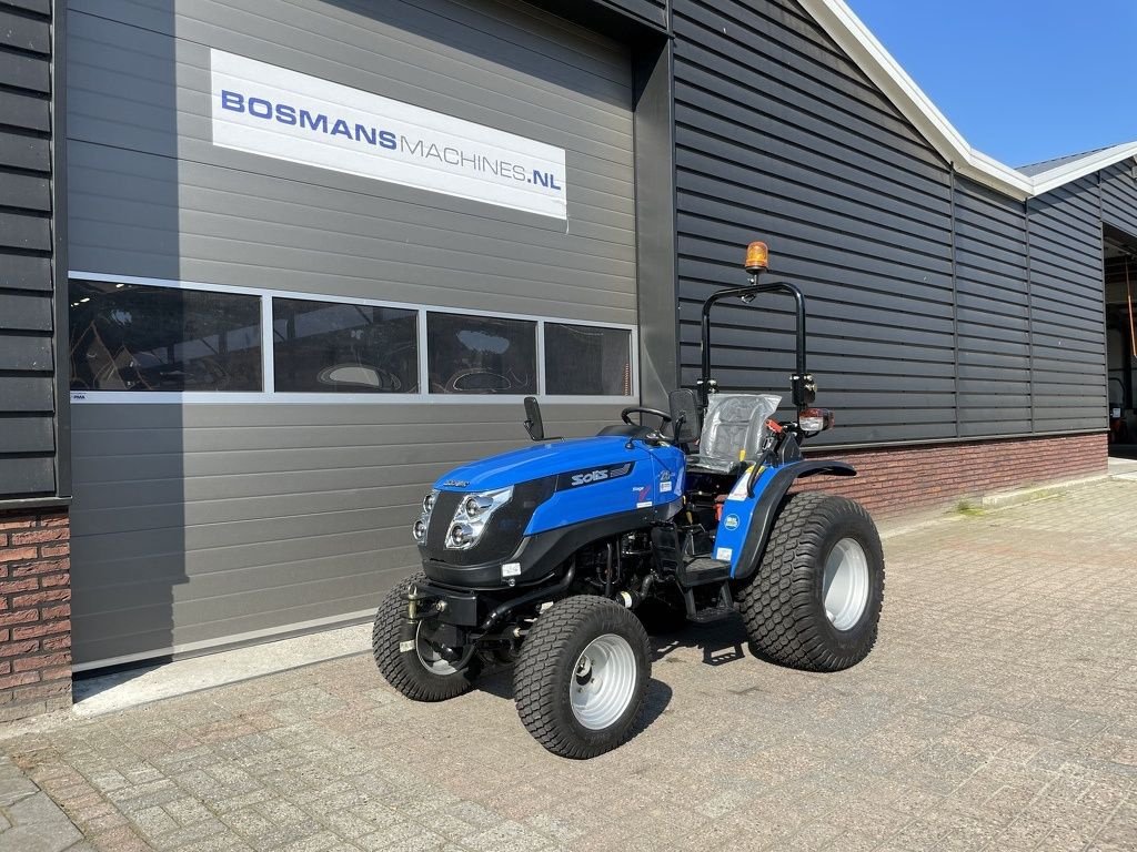 Traktor des Typs Solis 26 minitractor NIEUW gazonbanden LEASE &euro;160 - 5 jaar ga, Neumaschine in Neer (Bild 4)