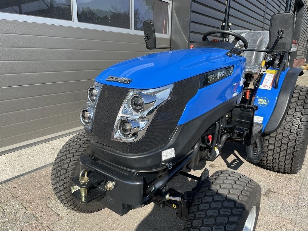 Traktor des Typs Solis 26 minitractor NIEUW gazonbanden LEASE &euro;160 - 5 jaar ga, Neumaschine in Neer (Bild 7)