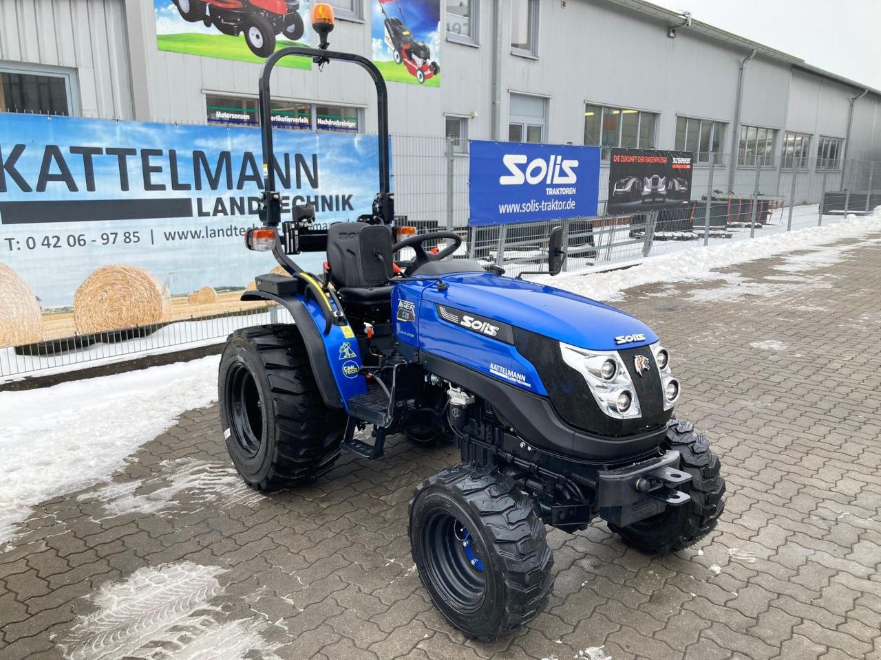 Traktor Türe ait Solis 26 Tiger Blau Neumaschine, Gebrauchtmaschine içinde Stuhr (resim 2)