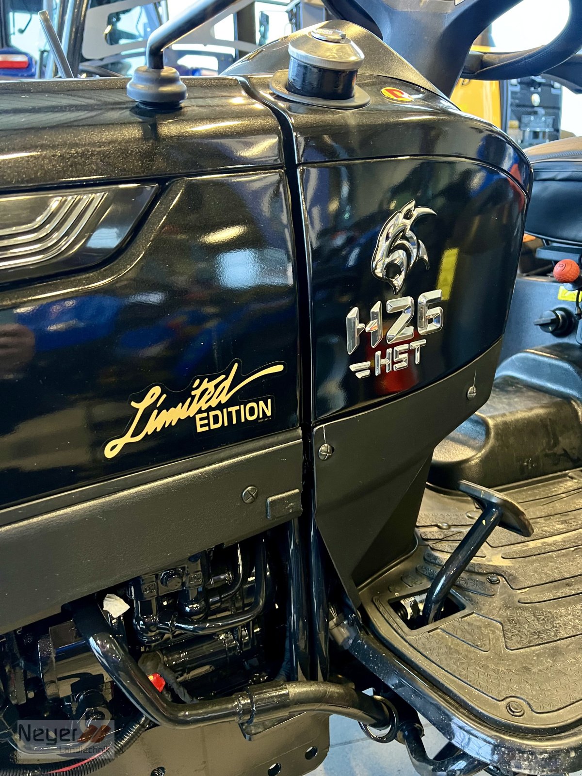 Traktor of the type Solis 26, Neumaschine in Bad Waldsee Mennisweiler (Picture 12)