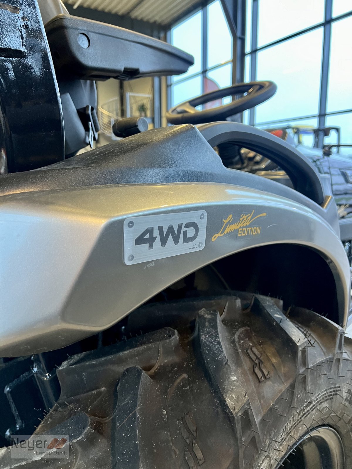 Traktor of the type Solis 26, Neumaschine in Bad Waldsee Mennisweiler (Picture 13)