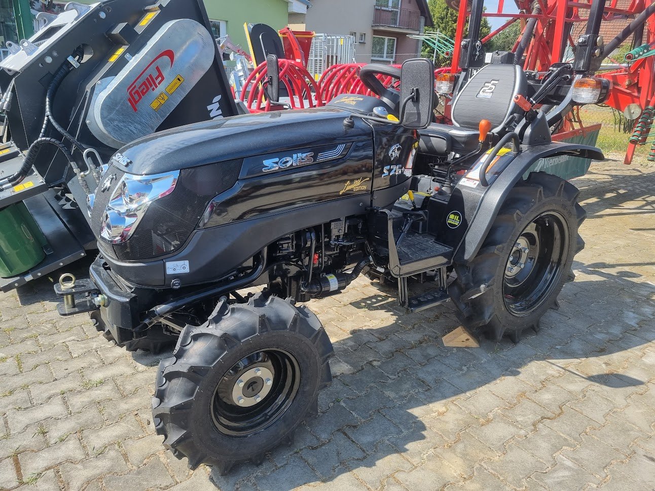 Traktor of the type Solis 26, Neumaschine in Stankov (Picture 8)