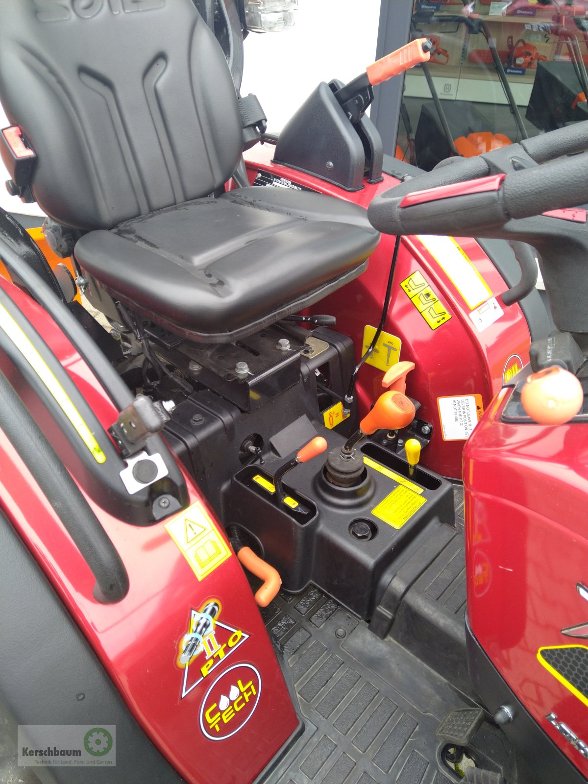 Traktor typu Solis 26, Neumaschine v Adelsdorf (Obrázek 15)