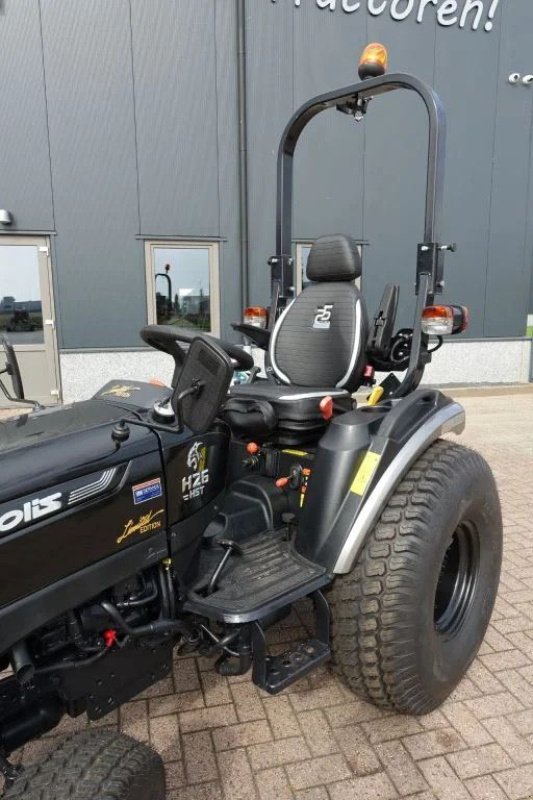 Traktor des Typs Solis 26H 4wd HST / 0002 Draaiuren, Gebrauchtmaschine in Swifterband (Bild 11)