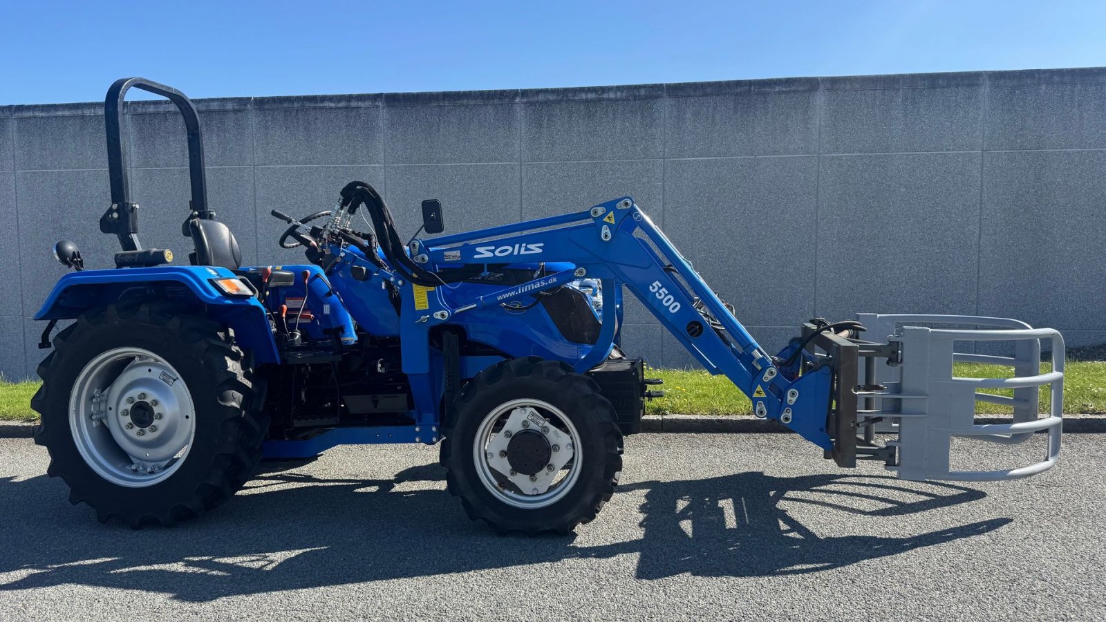 Traktor tipa Solis 50, Gebrauchtmaschine u Ringe (Slika 1)