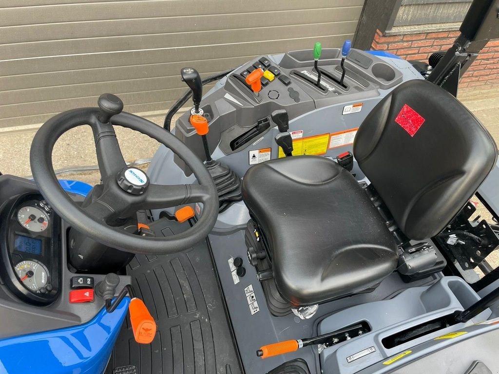 Traktor του τύπου Solis 50, Neumaschine σε Neer (Φωτογραφία 8)