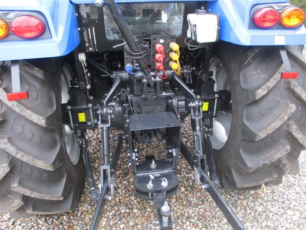 Traktor des Typs Solis 60 Fabriksny traktor med 2 års garanti, lukket kabine med klima anlæg, og fuldhydraulisk frontlæsser, Gebrauchtmaschine in Lintrup (Bild 21)