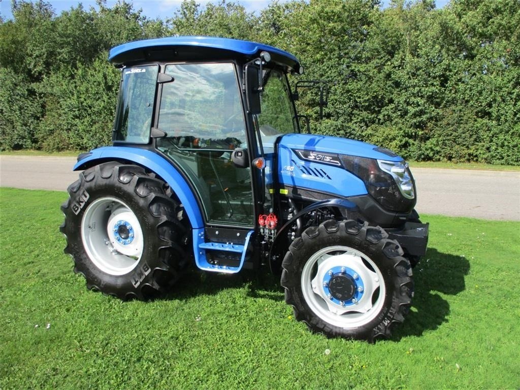 Traktor tipa Solis 60 Med Lukket kabine, klima anlæg og vendegear på. En virkelig lækker traktor til små penge., Gebrauchtmaschine u Lintrup (Slika 10)