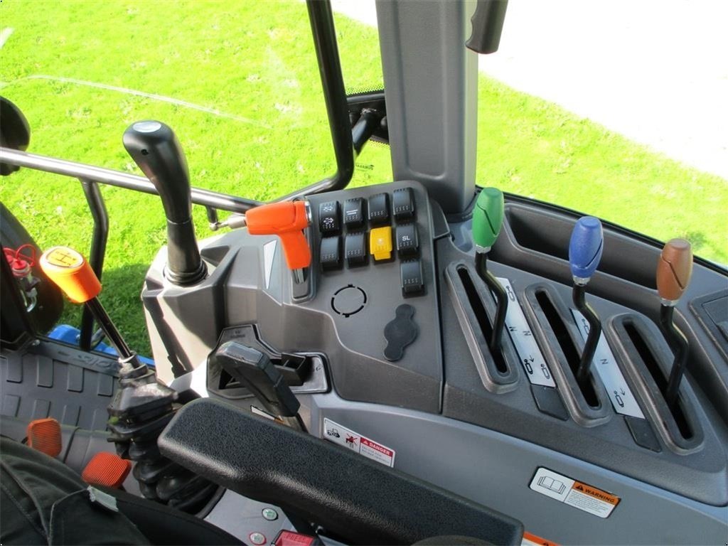 Traktor tipa Solis 60 Med Lukket kabine, klima anlæg og vendegear på. En virkelig lækker traktor til små penge., Gebrauchtmaschine u Lintrup (Slika 7)