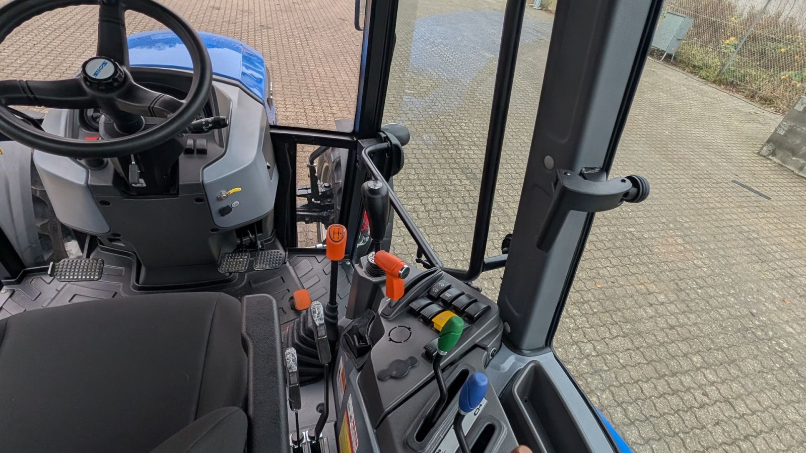 Traktor of the type Solis 60, Gebrauchtmaschine in Rødekro (Picture 17)