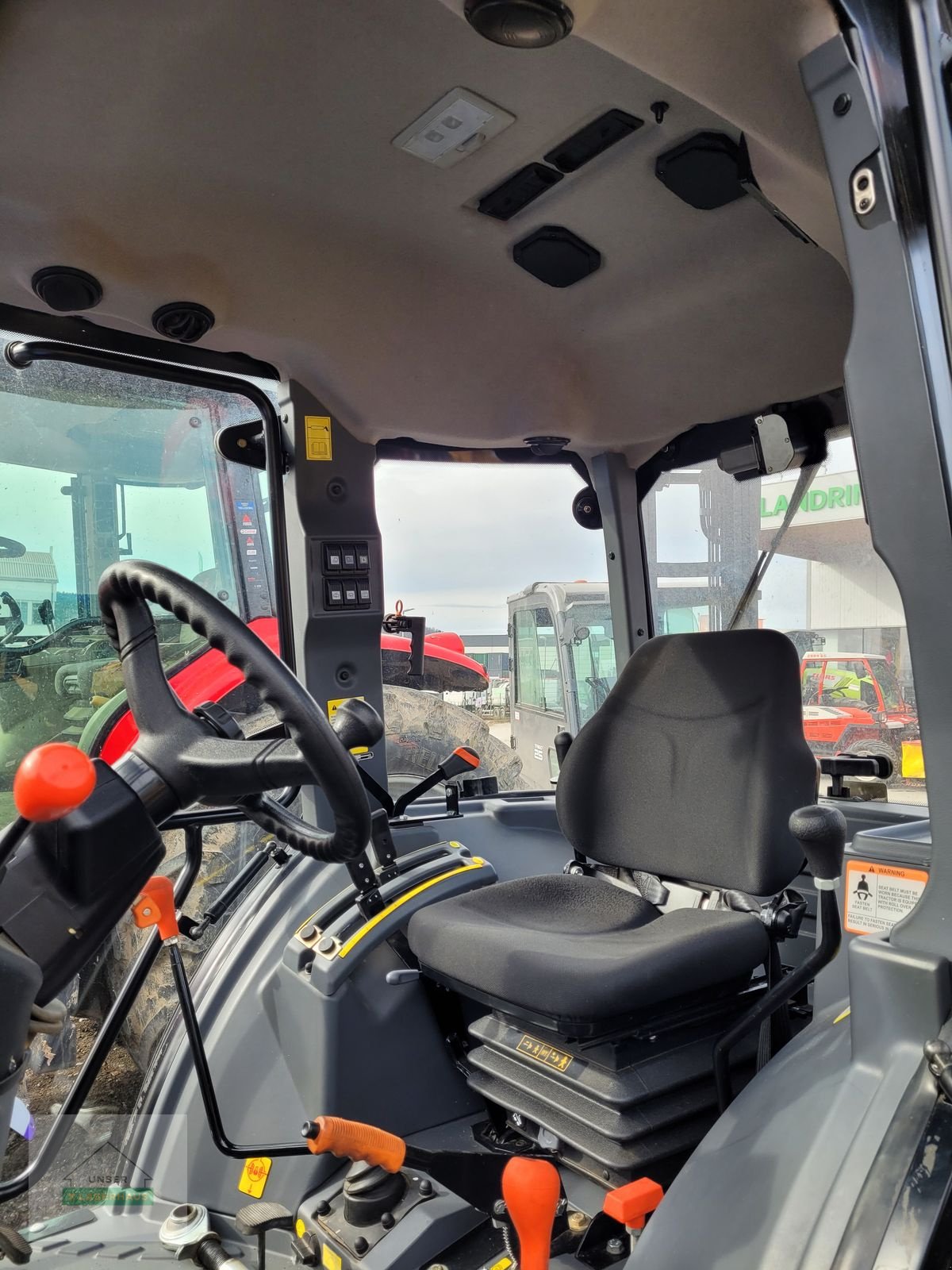 Traktor του τύπου Solis 90, Gebrauchtmaschine σε Gleisdorf (Φωτογραφία 2)