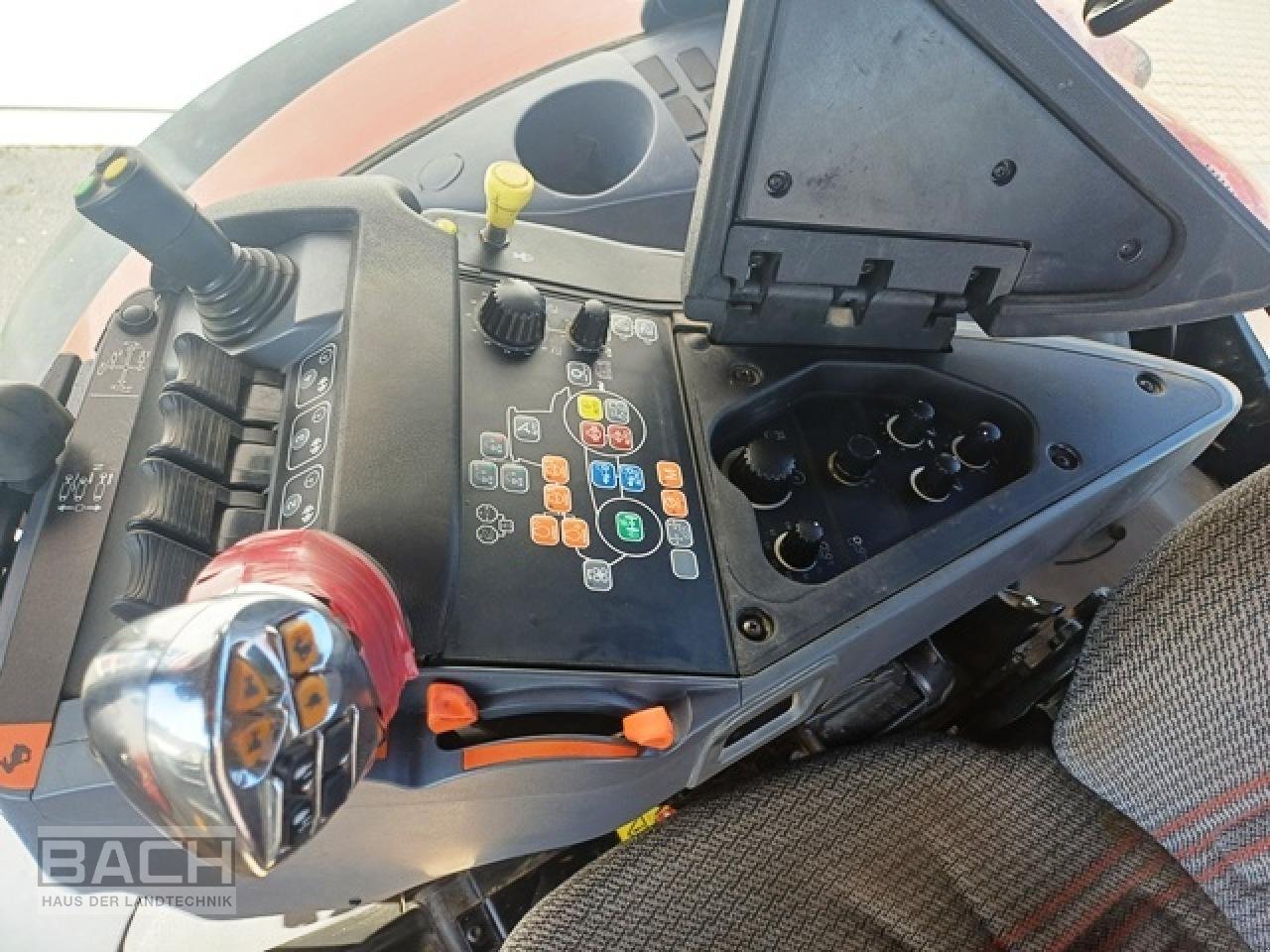 Traktor typu Solis CVT 6225, Gebrauchtmaschine w Boxberg-Seehof (Zdjęcie 7)