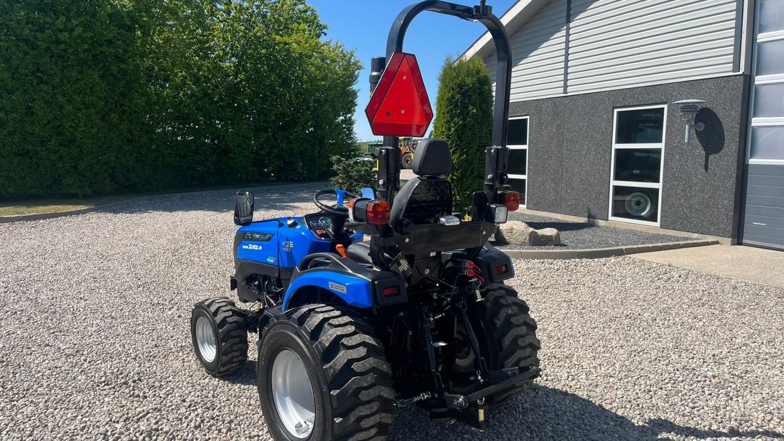 Traktor типа Solis H26 HST Hydrostat. Industrihjul, Gebrauchtmaschine в Lintrup (Фотография 15)