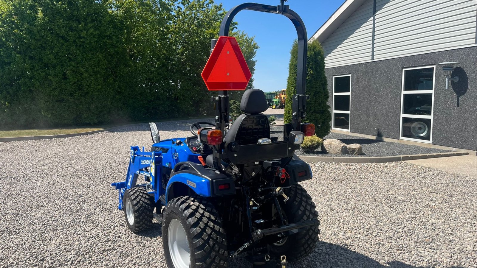 Traktor of the type Solis H26 HST Med Frontlæsser og GardenPro dæk, Gebrauchtmaschine in Lintrup (Picture 15)