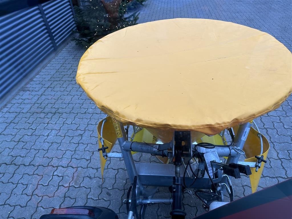 Traktor типа Solis H26 HST Med V-Plov & centrifugalspreder, Gebrauchtmaschine в Rønnede (Фотография 13)