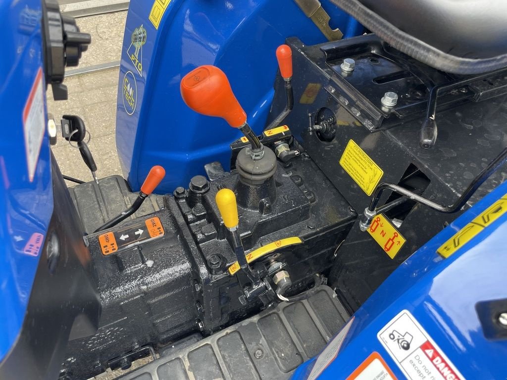Traktor typu Solis minitractor NIEUW met frontlader / voorlader, Neumaschine v Neer (Obrázek 7)