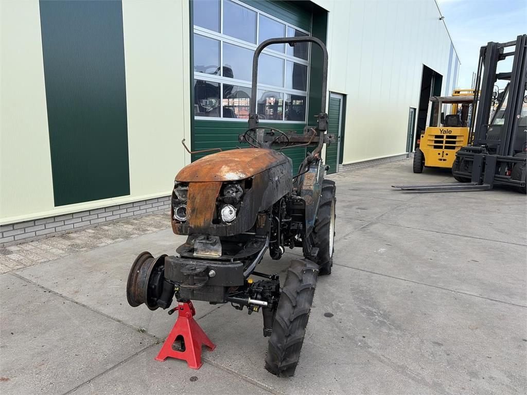 Traktor от тип Solis S22, Gebrauchtmaschine в Bant (Снимка 11)