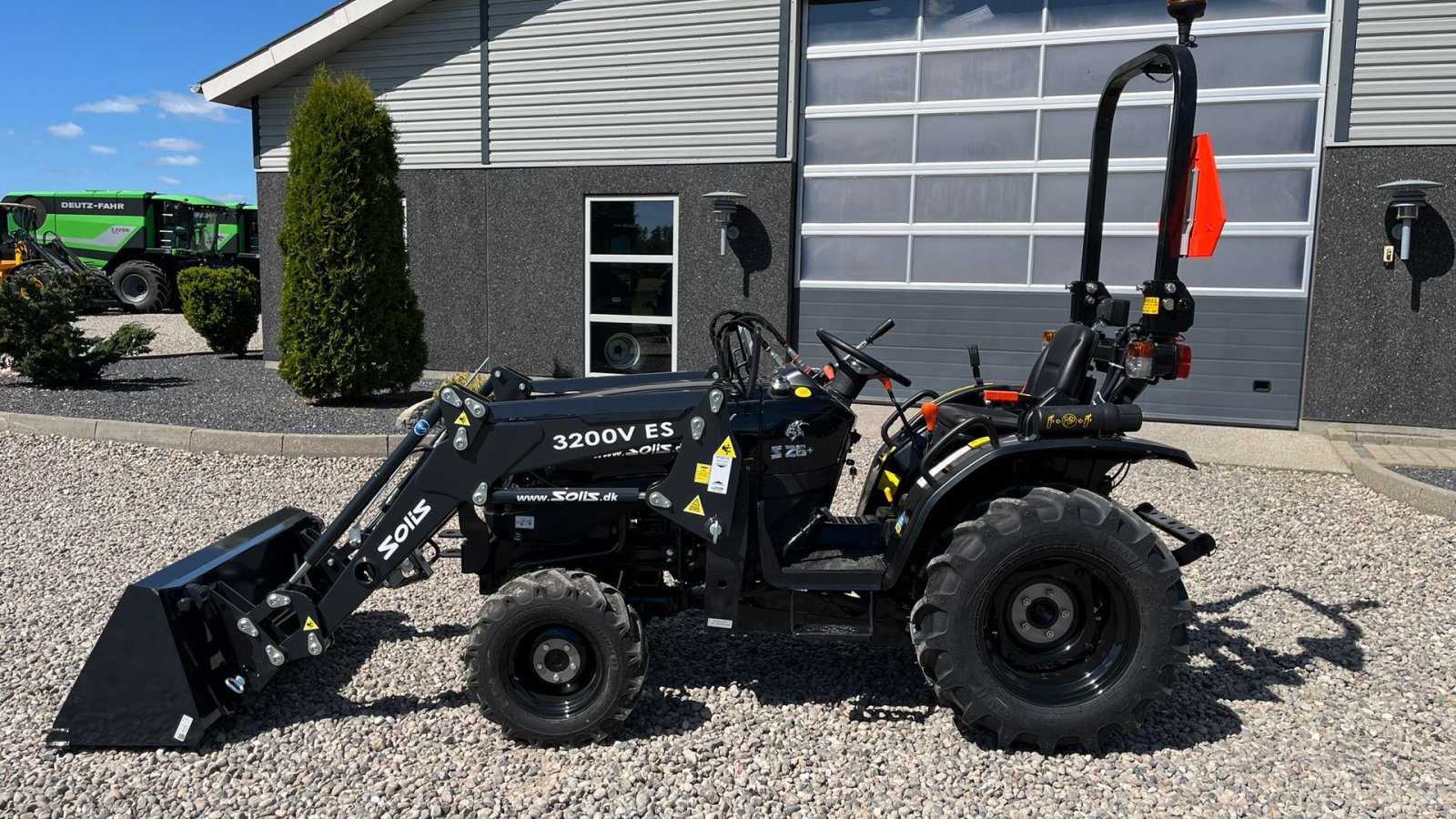 Traktor des Typs Solis S26 6+2 gearmaskine Limited Edition i sort med brede hjul og Fuldhydraulisk frontlæsser, Gebrauchtmaschine in Lintrup (Bild 17)