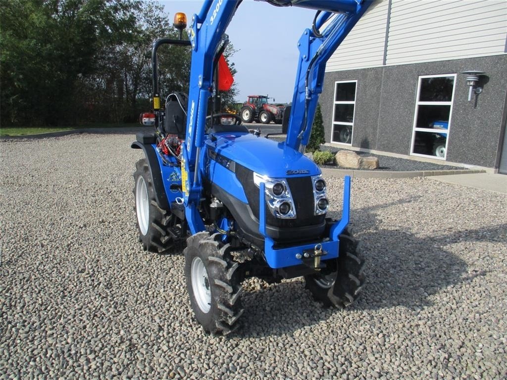 Traktor of the type Solis S26 6+2 gearmaskine med Fuldhydraulisk frontlæsser, Gebrauchtmaschine in Lintrup (Picture 16)