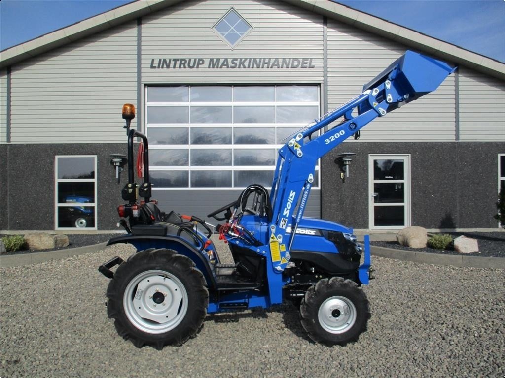 Traktor of the type Solis S26 6+2 gearmaskine med Fuldhydraulisk frontlæsser, Gebrauchtmaschine in Lintrup (Picture 13)