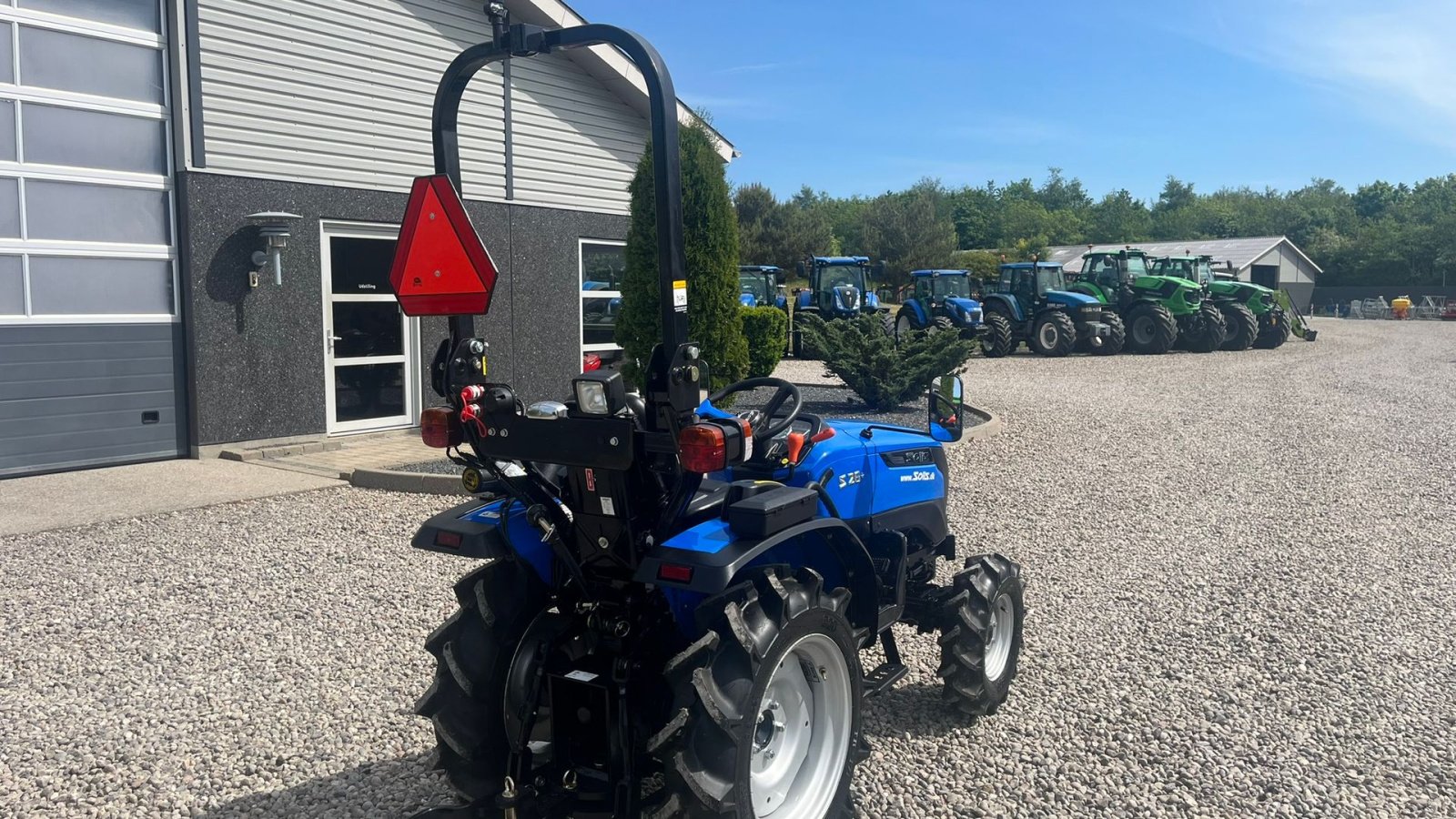 Traktor Türe ait Solis S26 6+2 gearmaskine med servostyring, Gebrauchtmaschine içinde Lintrup (resim 20)