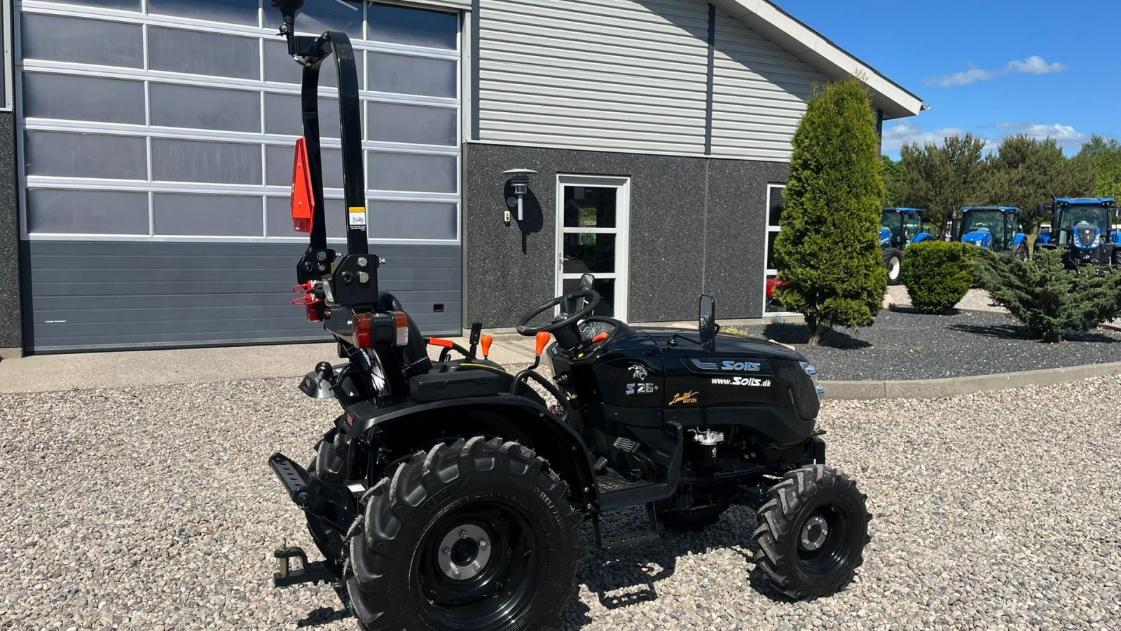 Traktor типа Solis S26 Limited Edition i sort 6+2 Gearmaskine med Servostyring og brede traktorhjul, Gebrauchtmaschine в Lintrup (Фотография 20)